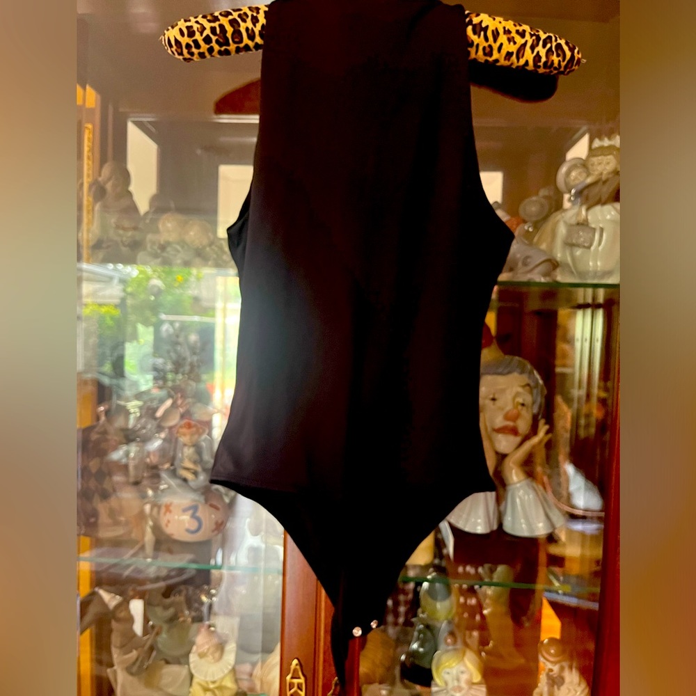 House of Harlow 1960 Black Mock Neck All-Day Contour Bodysuit | Small - Picture 4 of 11